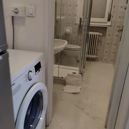 Intero Bilocale Vicino All'ospedale Apartmán Padova