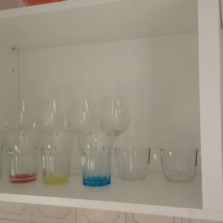 Intero Bilocale Totalmente Arredato A Appartamento Padova